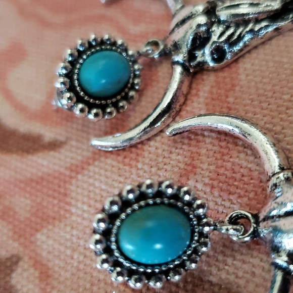 (B) Gypsy Turquoise Bull Earrings Boho Earrings Cowgirl Western Vaqueras - Picture 7 of 9